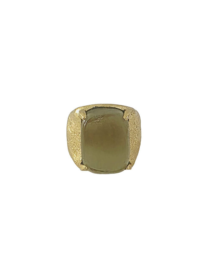 Peridot cabochon ring