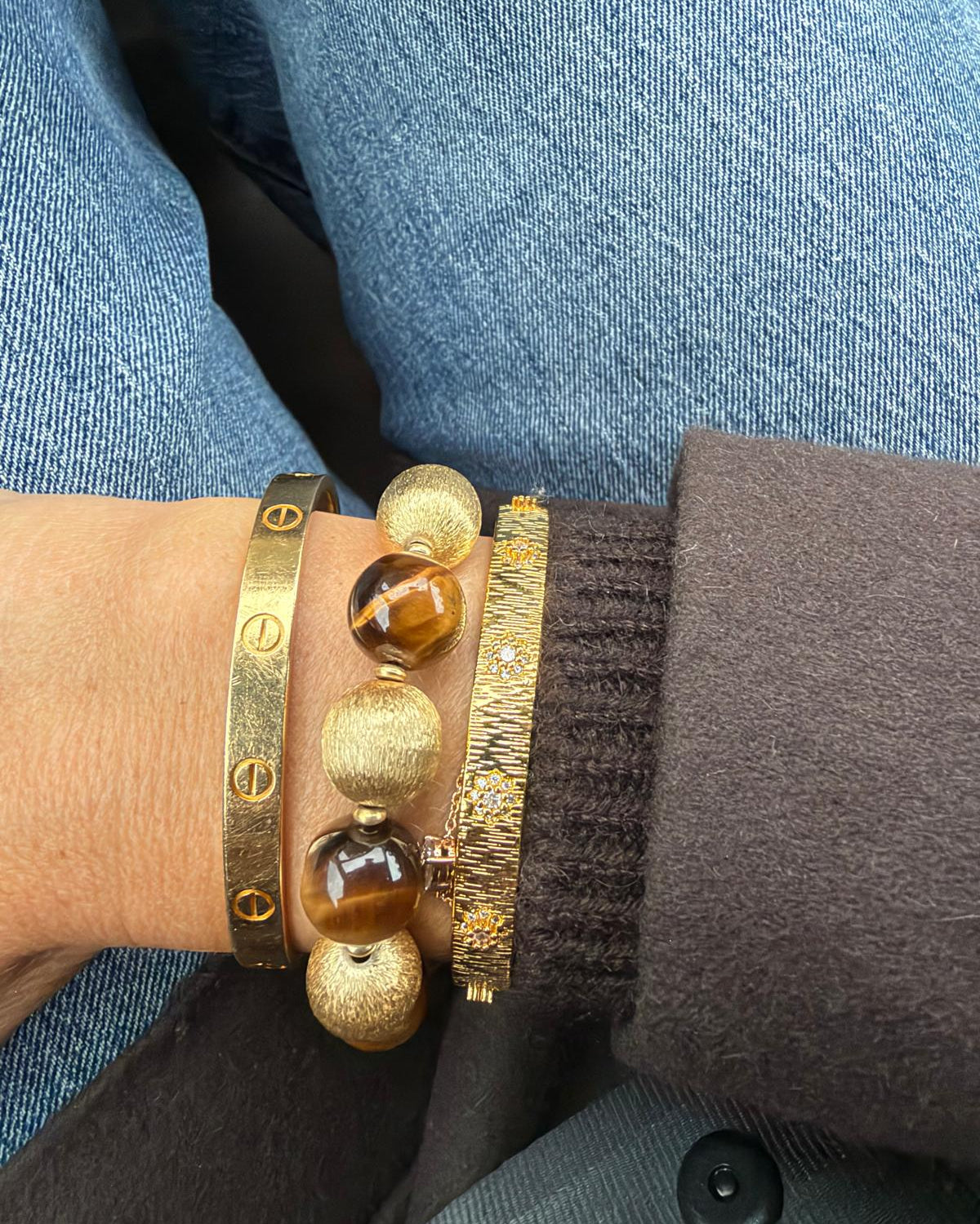 Bracelet boules or et oeil de tigre