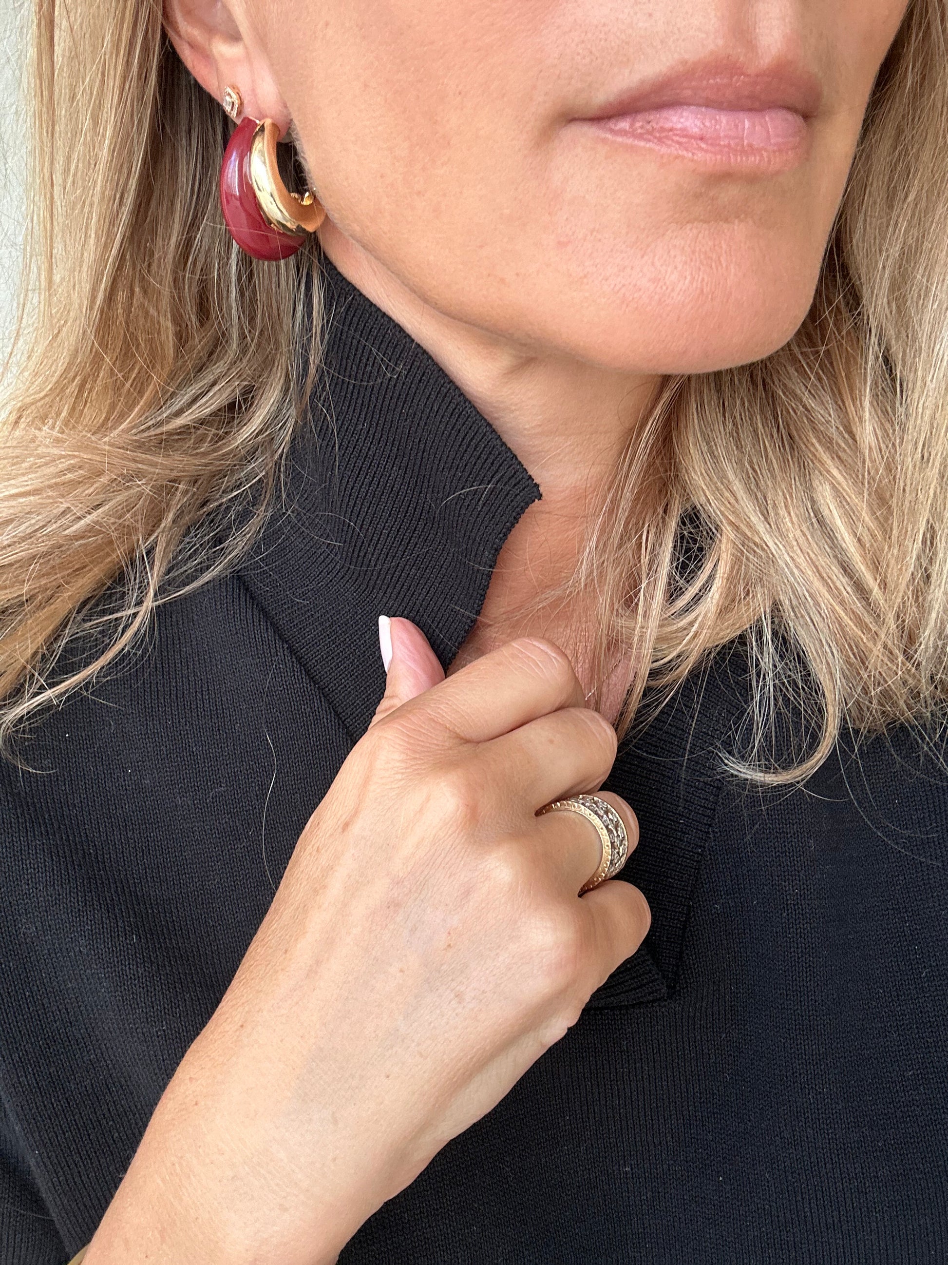 Lacquered burgundy hoop earrings