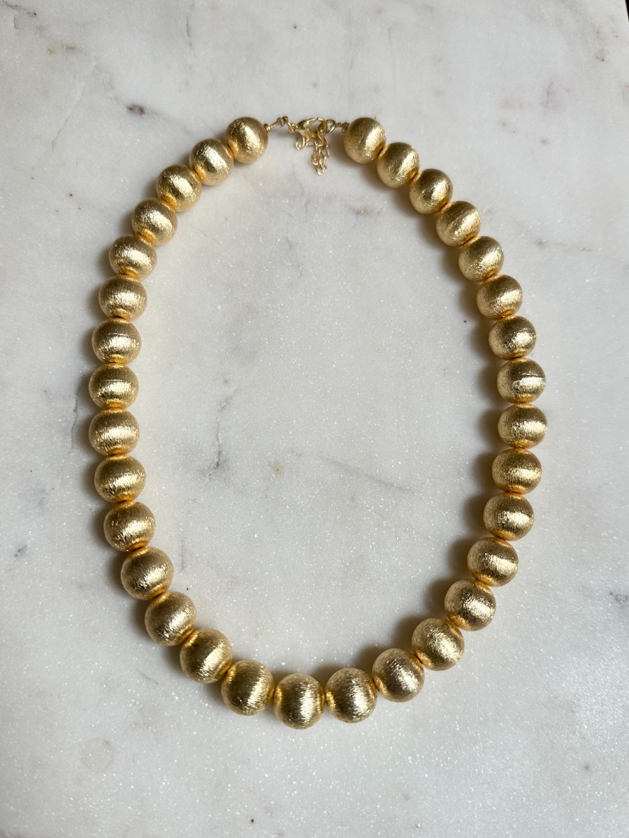 Collier boules or mat